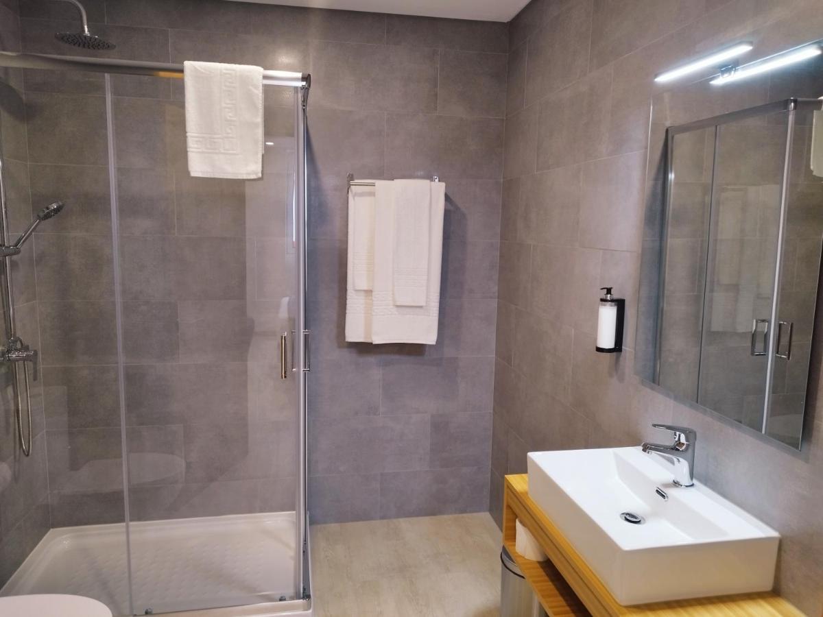 Santa Alegria Hostel Ponta Delgada  Ngoại thất bức ảnh